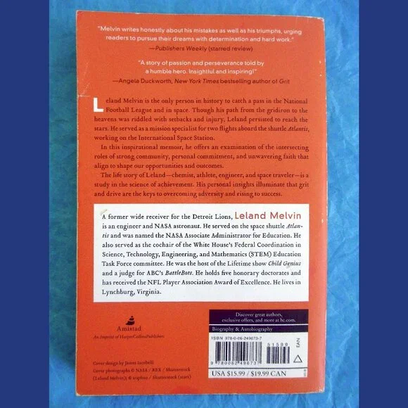 Book - Chasing Space: An Astronaut's Story of Grit, Grace, and Second Chances - Picture 14 of 14